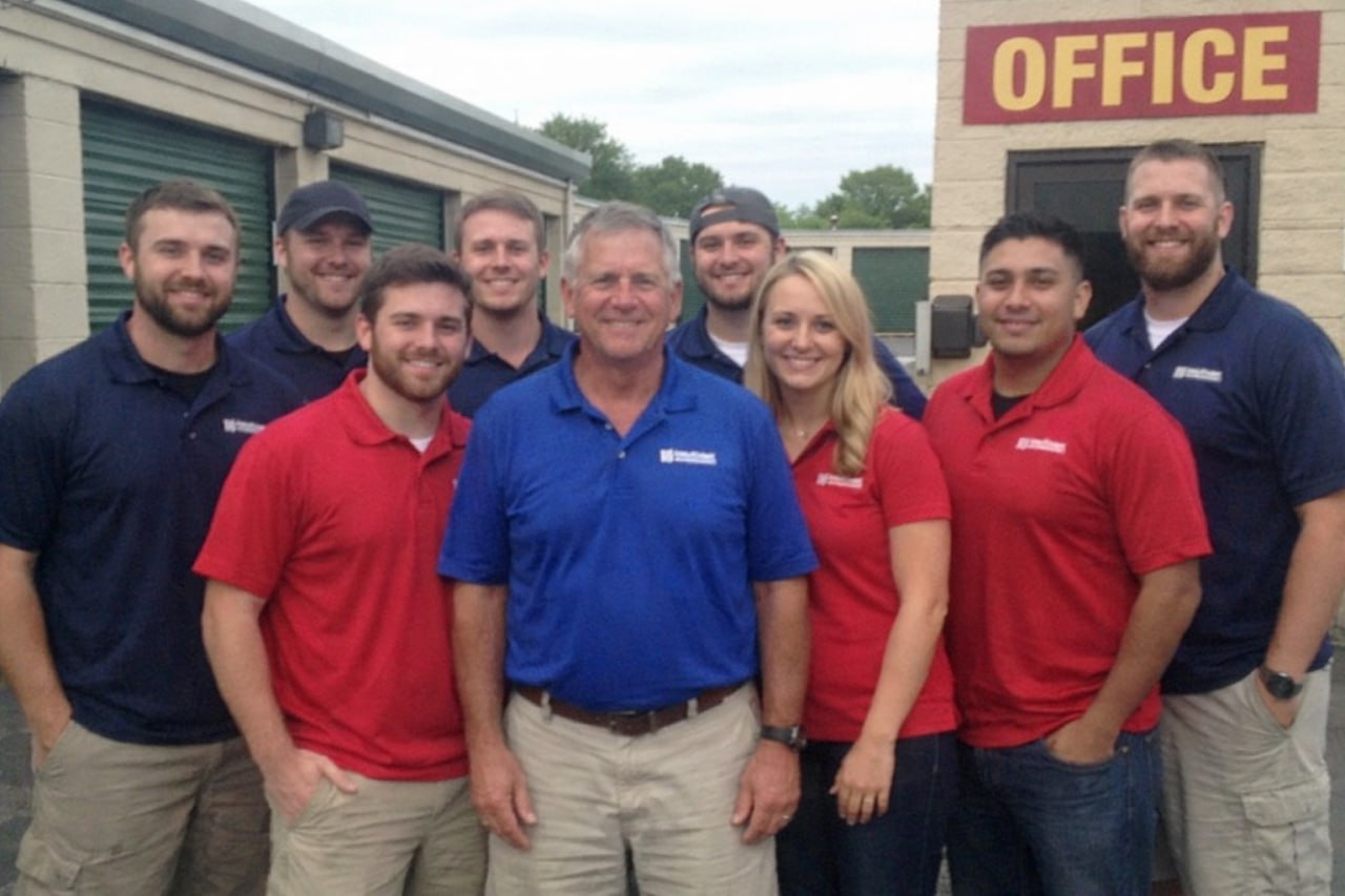 Water damage restoration professionals in Indianapolis, IN